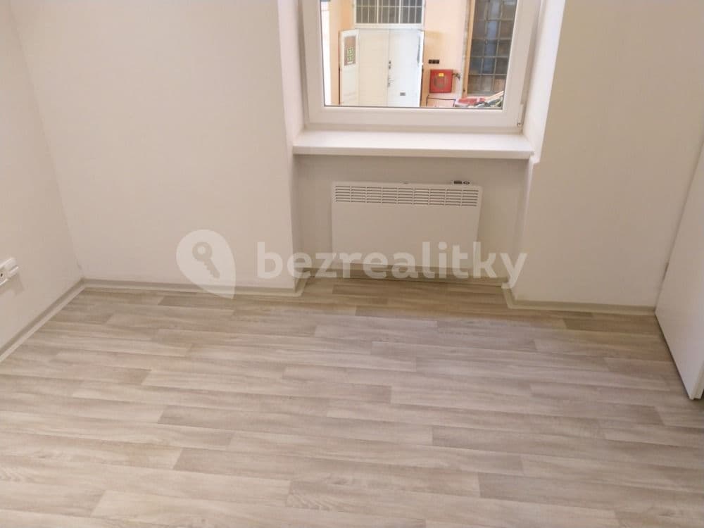 Prenájom bytu Garsoniéra 22 m², Lublaňská, Praha, Praha Prenájom bytu Garsoniéra 22 m², Lublaňská, Praha, Praha