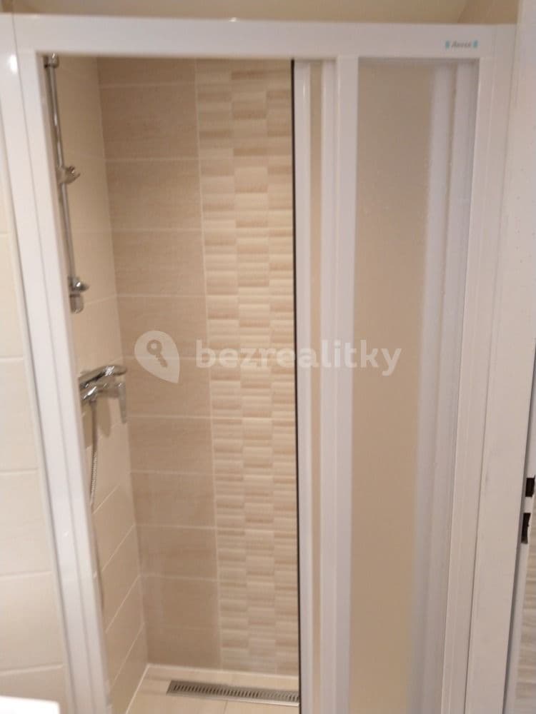 Prenájom bytu Garsoniéra 22 m², Lublaňská, Praha, Praha Prenájom bytu Garsoniéra 22 m², Lublaňská, Praha, Praha