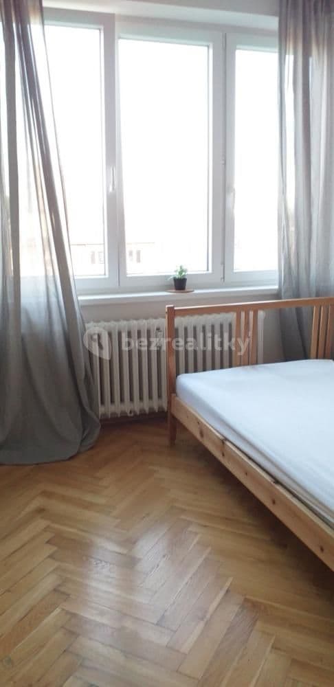 Prenájom bytu 3-izbový 69 m², Arménská, Praha, Praha Prenájom bytu 3-izbový 69 m², Arménská, Praha, Praha