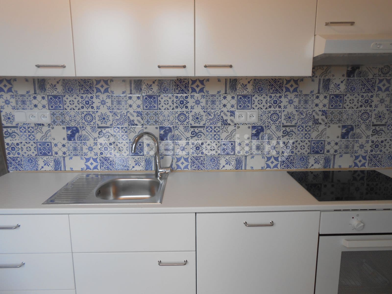 Prenájom bytu 3-izbový 69 m², Arménská, Praha, Praha Prenájom bytu 3-izbový 69 m², Arménská, Praha, Praha