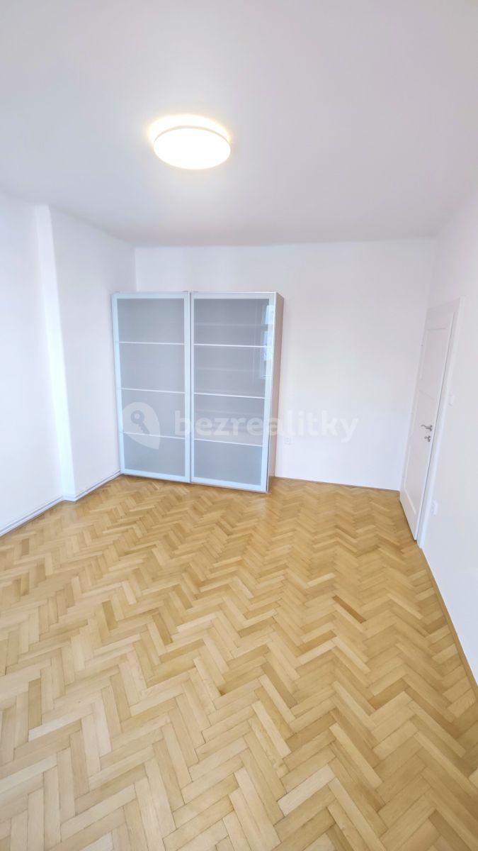 Prenájom bytu 4-izbový 120 m², Dr. Zikmunda Wintra, Praha, Praha