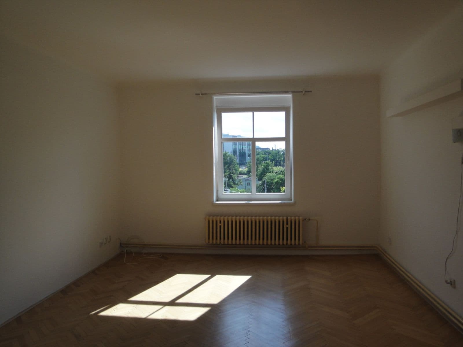 Prenájom bytu 3-izbový 87 m², Na Rozcestí, Praha, Praha Prenájom bytu 3-izbový 87 m², Na Rozcestí, Praha, Praha