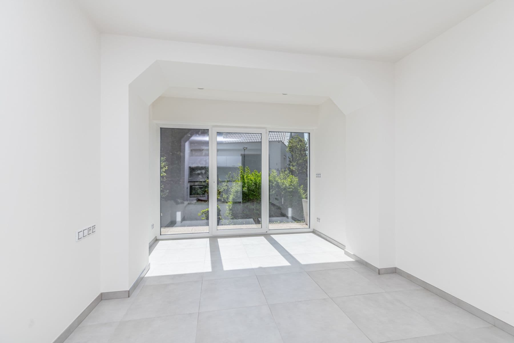 Prenájom bytu 1-izbový 28 m², Na Vysočanských Vinicích, Praha, Praha Prenájom bytu 1-izbový 28 m², Na Vysočanských Vinicích, Praha, Praha