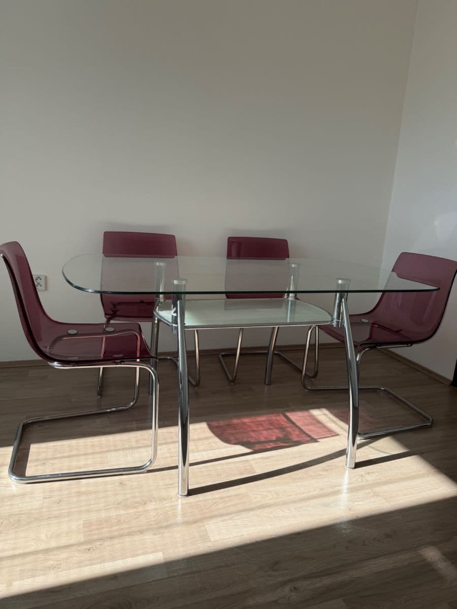 Prenájom bytu 2-izbový 56 m², Hvězdná, Liberec, Liberecký kraj Prenájom bytu 2-izbový 56 m², Hvězdná, Liberec, Liberecký kraj