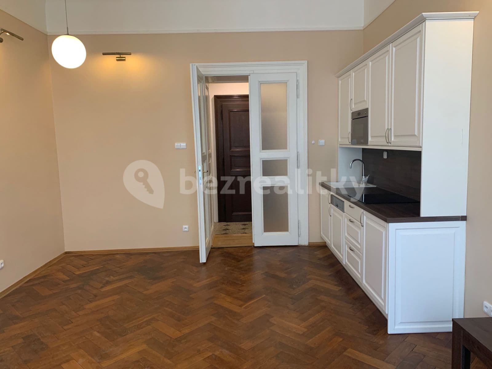 Prenájom bytu 2-izbový 66 m², Milady Horákové, Praha, Praha Prenájom bytu 2-izbový 66 m², Milady Horákové, Praha, Praha