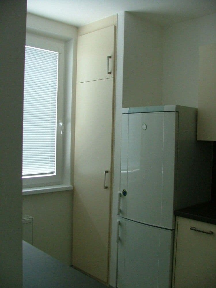 Prenájom bytu 1-izbový 35 m², Na Honech I, Zlín, Zlínský kraj Prenájom bytu 1-izbový 35 m², Na Honech I, Zlín, Zlínský kraj