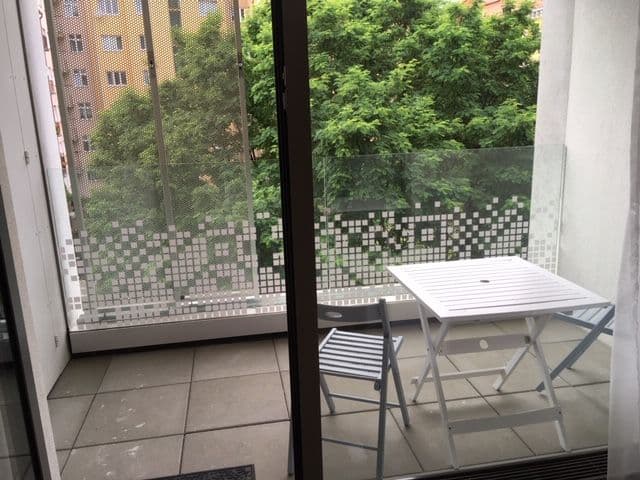 Prenájom bytu 1-izbový 33 m², Hlaváčkova, Praha, Praha Prenájom bytu 1-izbový 33 m², Hlaváčkova, Praha, Praha