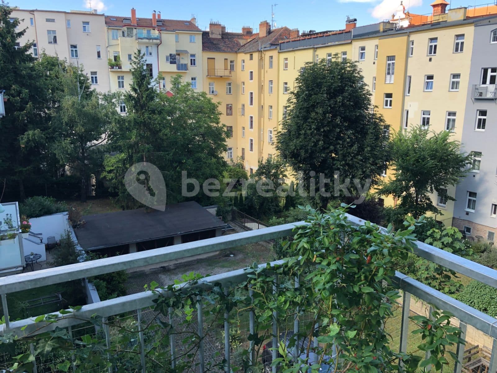 Prenájom bytu 2-izbový 65 m², U Studánky, Praha, Praha Prenájom bytu 2-izbový 65 m², U Studánky, Praha, Praha