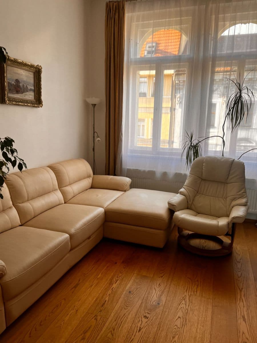 Prenájom bytu 2-izbový 65 m², U Studánky, Praha, Praha Prenájom bytu 2-izbový 65 m², U Studánky, Praha, Praha