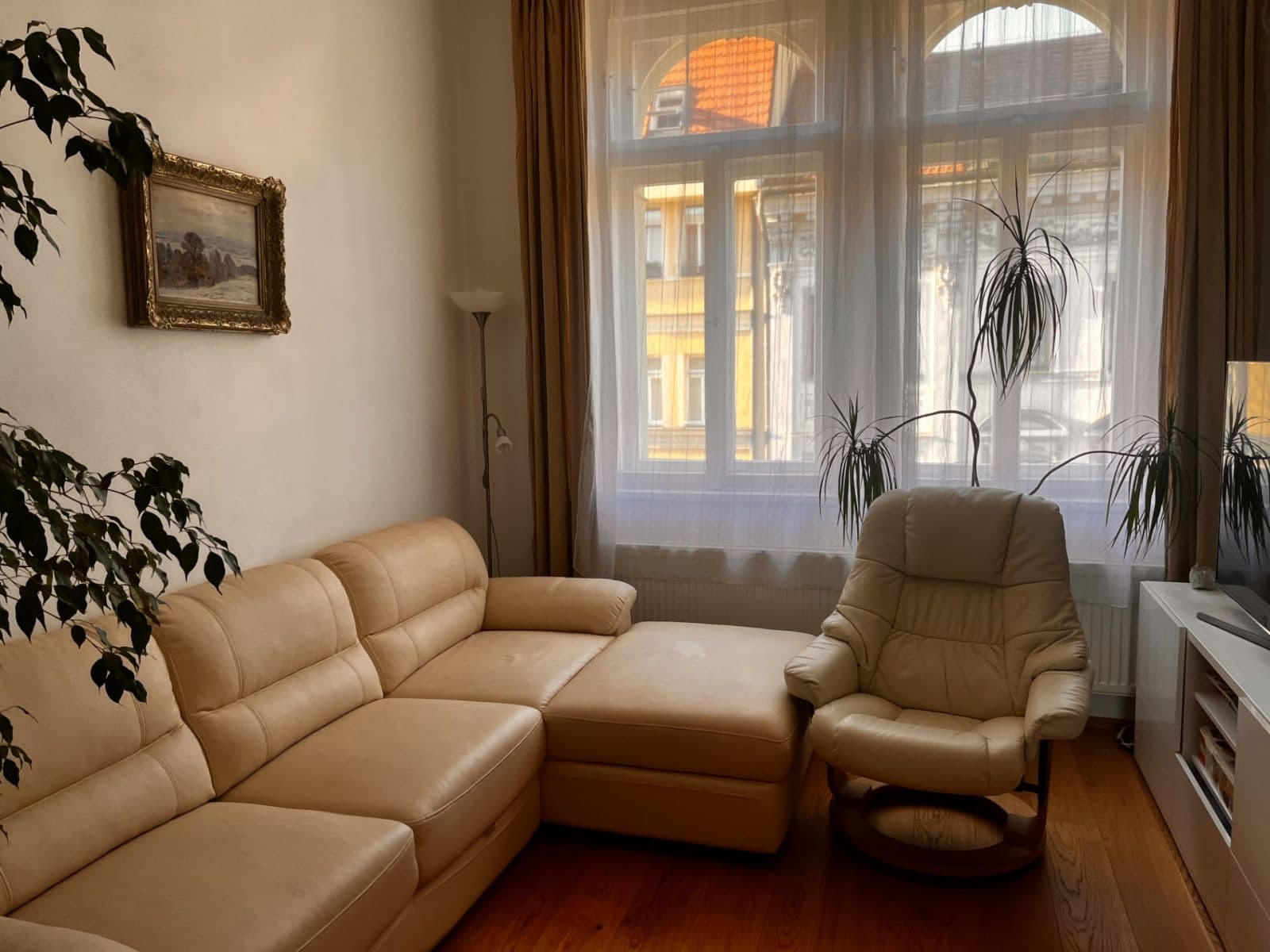 Prenájom bytu 2-izbový 65 m², U Studánky, Praha, Praha Prenájom bytu 2-izbový 65 m², U Studánky, Praha, Praha