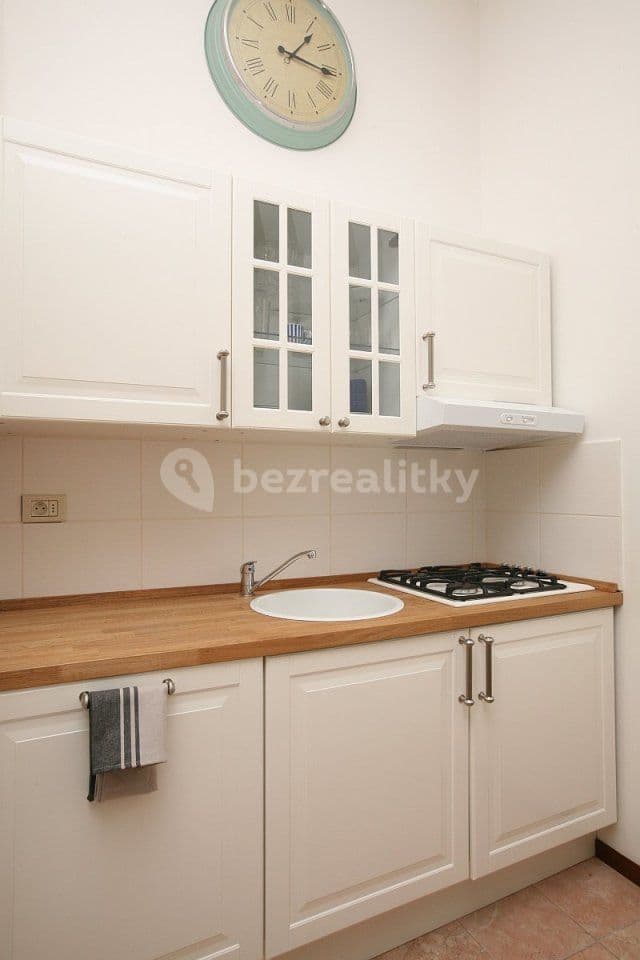 Prenájom bytu 2-izbový 50 m², Korunní, Praha, Praha Prenájom bytu 2-izbový 50 m², Korunní, Praha, Praha
