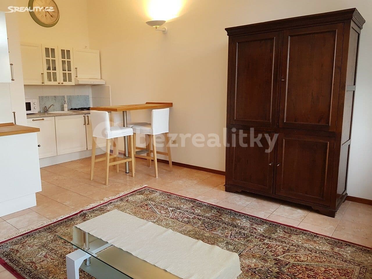 Prenájom bytu 2-izbový 50 m², Korunní, Praha, Praha Prenájom bytu 2-izbový 50 m², Korunní, Praha, Praha