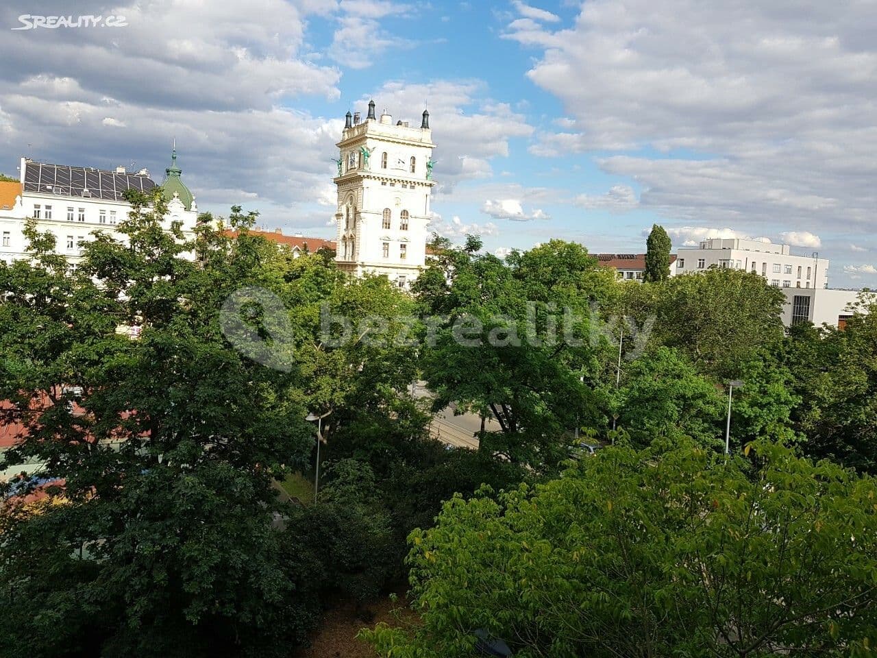 Prenájom bytu 2-izbový 50 m², Korunní, Praha, Praha Prenájom bytu 2-izbový 50 m², Korunní, Praha, Praha