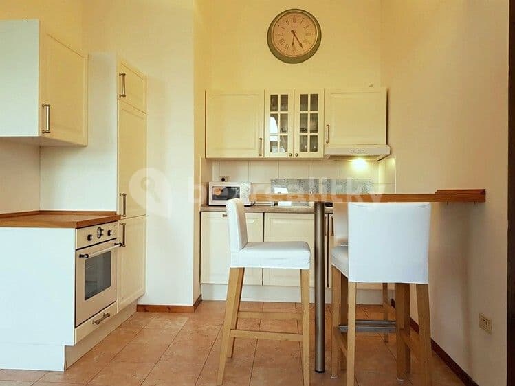 Prenájom bytu 2-izbový 50 m², Korunní, Praha, Praha Prenájom bytu 2-izbový 50 m², Korunní, Praha, Praha