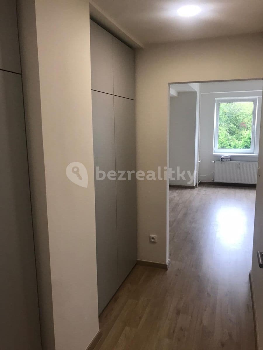 Prenájom bytu 1-izbový 29 m², Souběžná Ⅱ, Praha, Praha Prenájom bytu 1-izbový 29 m², Souběžná Ⅱ, Praha, Praha