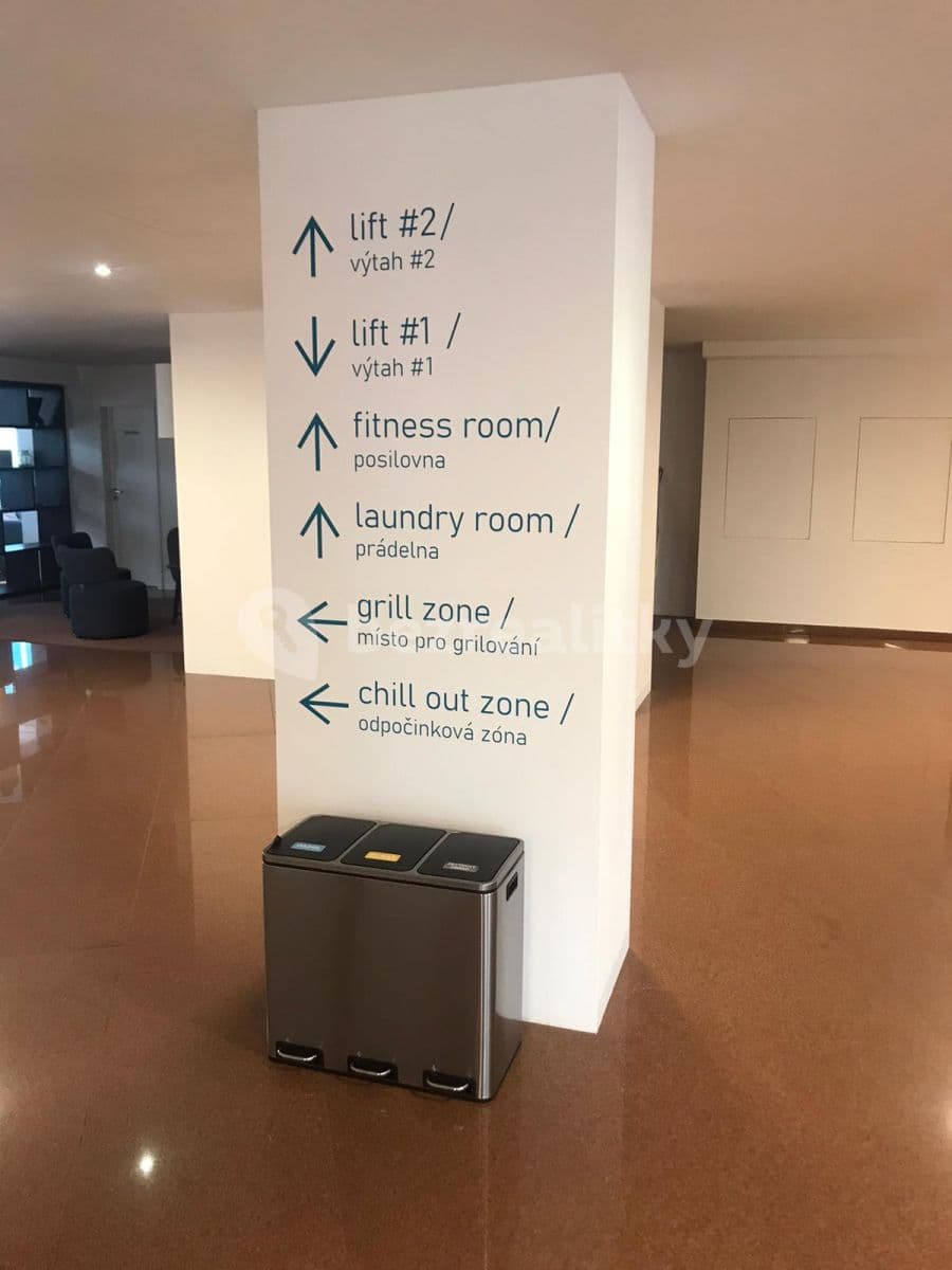 Prenájom bytu 1-izbový 29 m², Souběžná Ⅱ, Praha, Praha Prenájom bytu 1-izbový 29 m², Souběžná Ⅱ, Praha, Praha