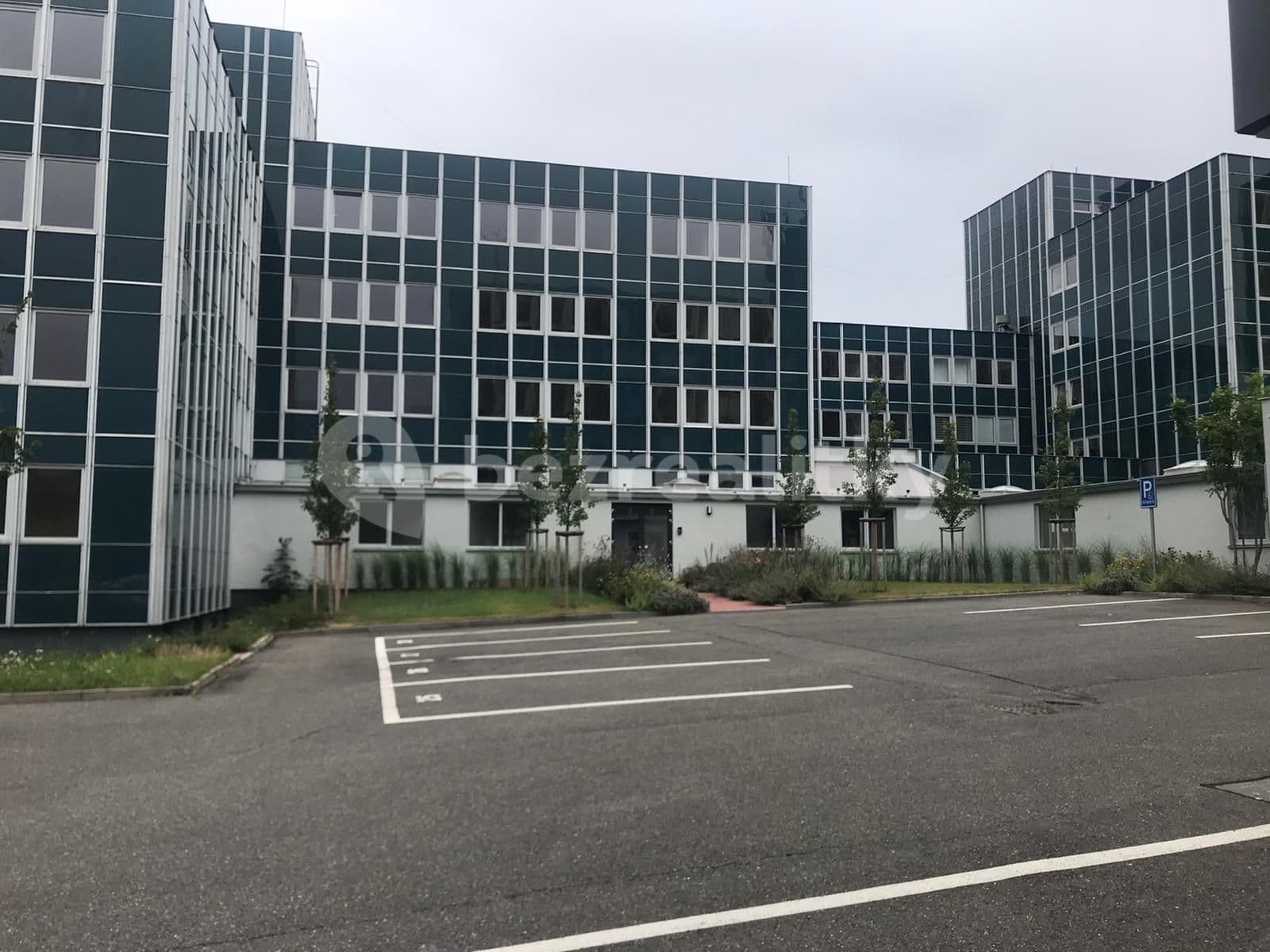 Prenájom bytu 1-izbový 29 m², Souběžná Ⅱ, Praha, Praha Prenájom bytu 1-izbový 29 m², Souběžná Ⅱ, Praha, Praha