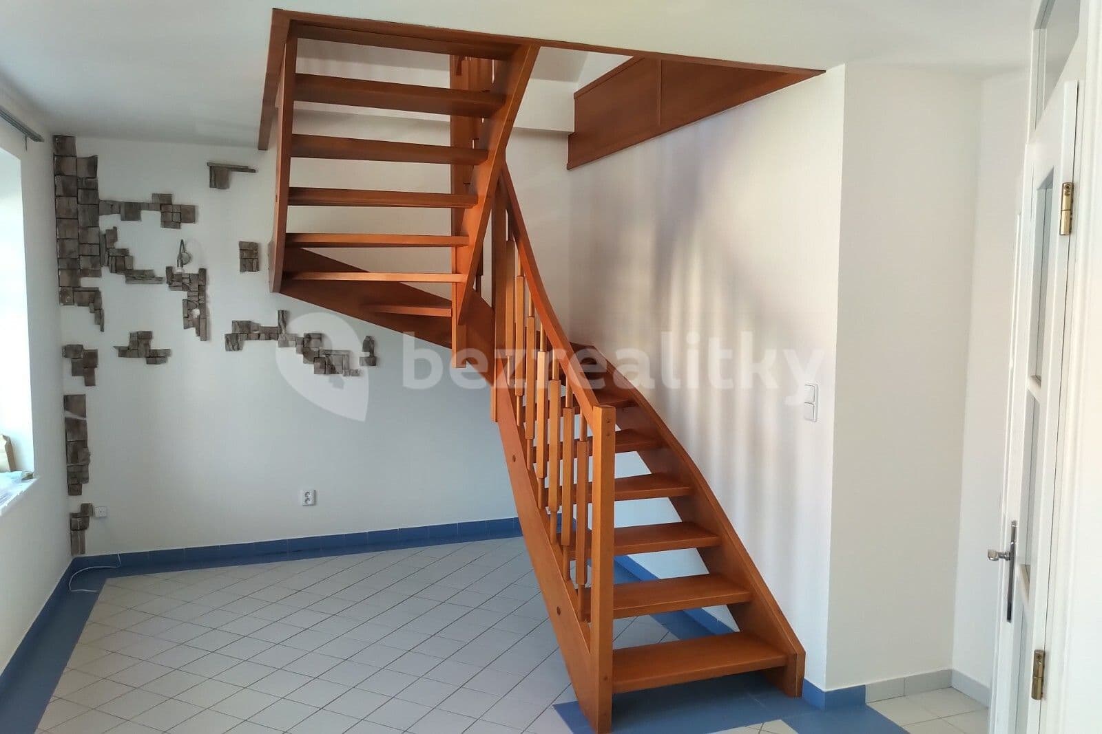 Prenájom bytu 3-izbový 75 m², Zenklova, Praha, Praha Prenájom bytu 3-izbový 75 m², Zenklova, Praha, Praha