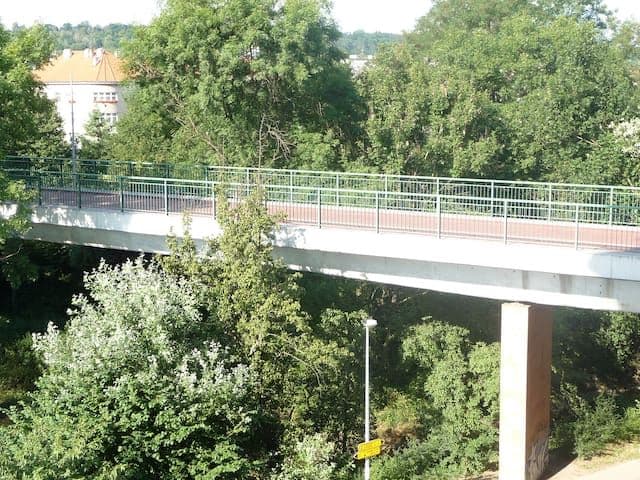 Prenájom bytu 1-izbový 37 m², Nademlejnská, Praha, Praha Prenájom bytu 1-izbový 37 m², Nademlejnská, Praha, Praha