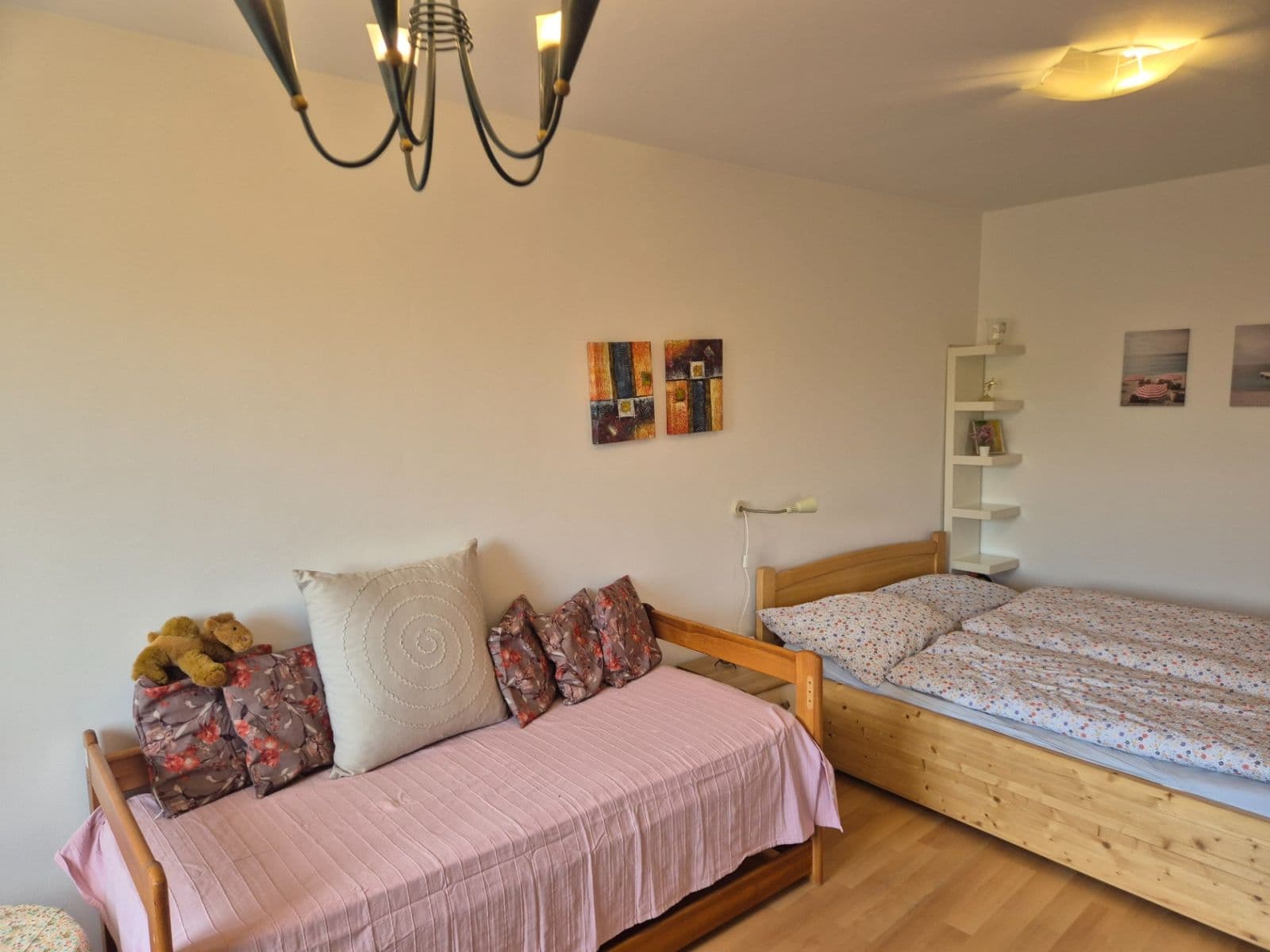 Prenájom bytu 1-izbový 37 m², Nademlejnská, Praha, Praha Prenájom bytu 1-izbový 37 m², Nademlejnská, Praha, Praha