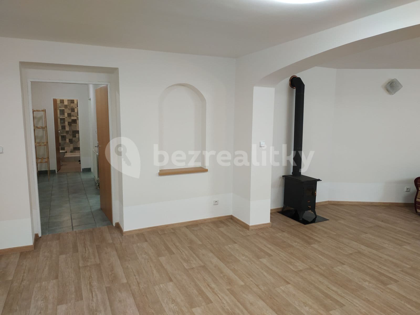 Prenájom nebytového priestoru 89 m², Na Pláni, Plzeň, Plzeňský kraj Prenájom nebytového priestoru 89 m², Na Pláni, Plzeň, Plzeňský kraj