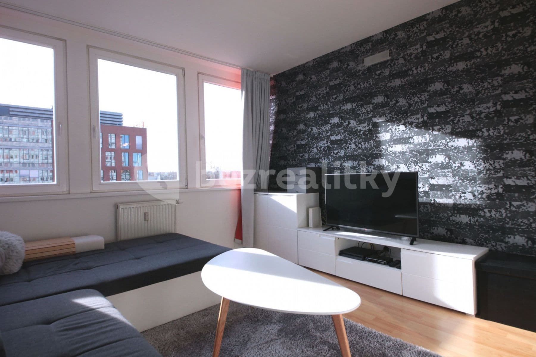 Prenájom bytu 2-izbový 46 m², Molákova, Praha, Praha Prenájom bytu 2-izbový 46 m², Molákova, Praha, Praha