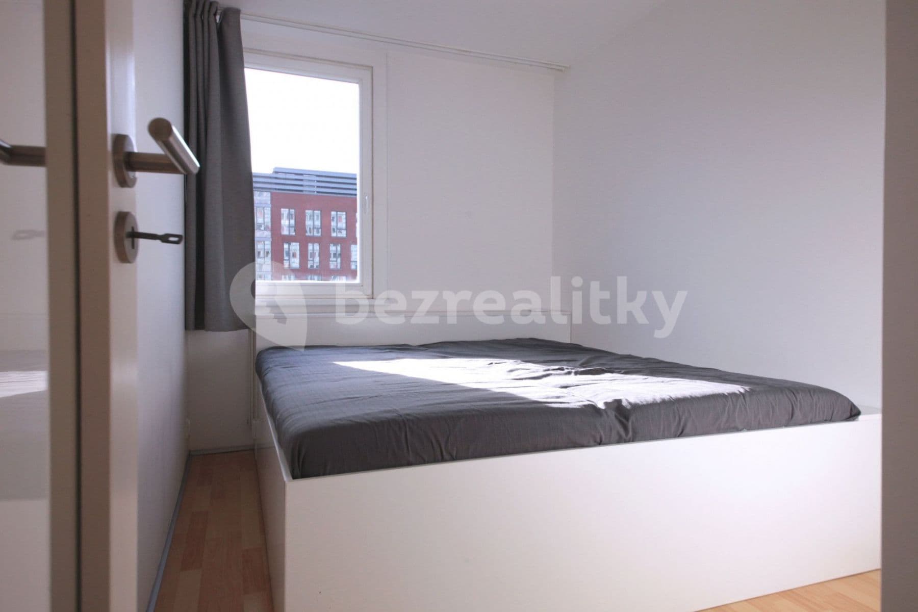 Prenájom bytu 2-izbový 46 m², Molákova, Praha, Praha Prenájom bytu 2-izbový 46 m², Molákova, Praha, Praha