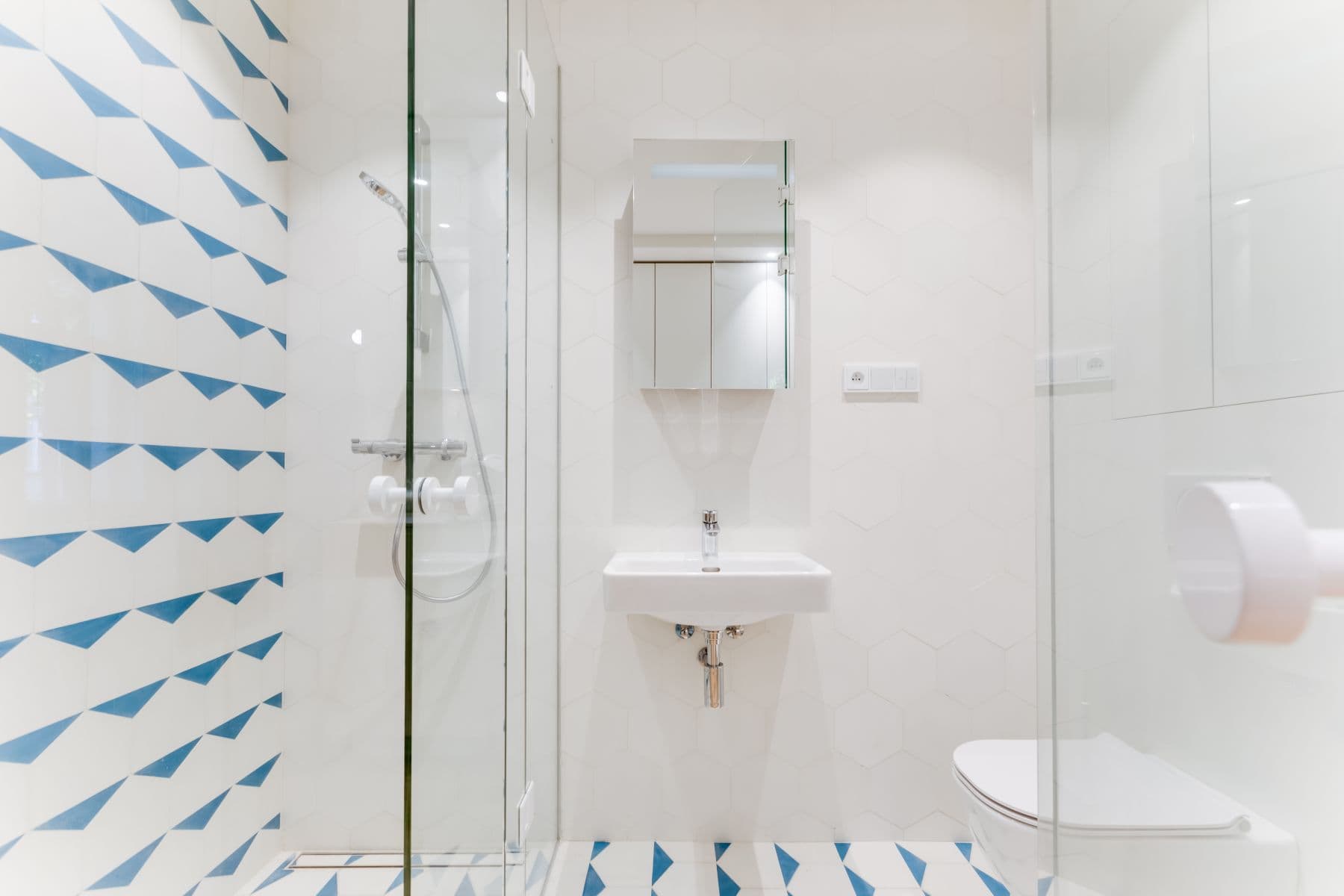 Prenájom bytu 2-izbový 35 m², Pernerova, Praha, Praha Prenájom bytu 2-izbový 35 m², Pernerova, Praha, Praha