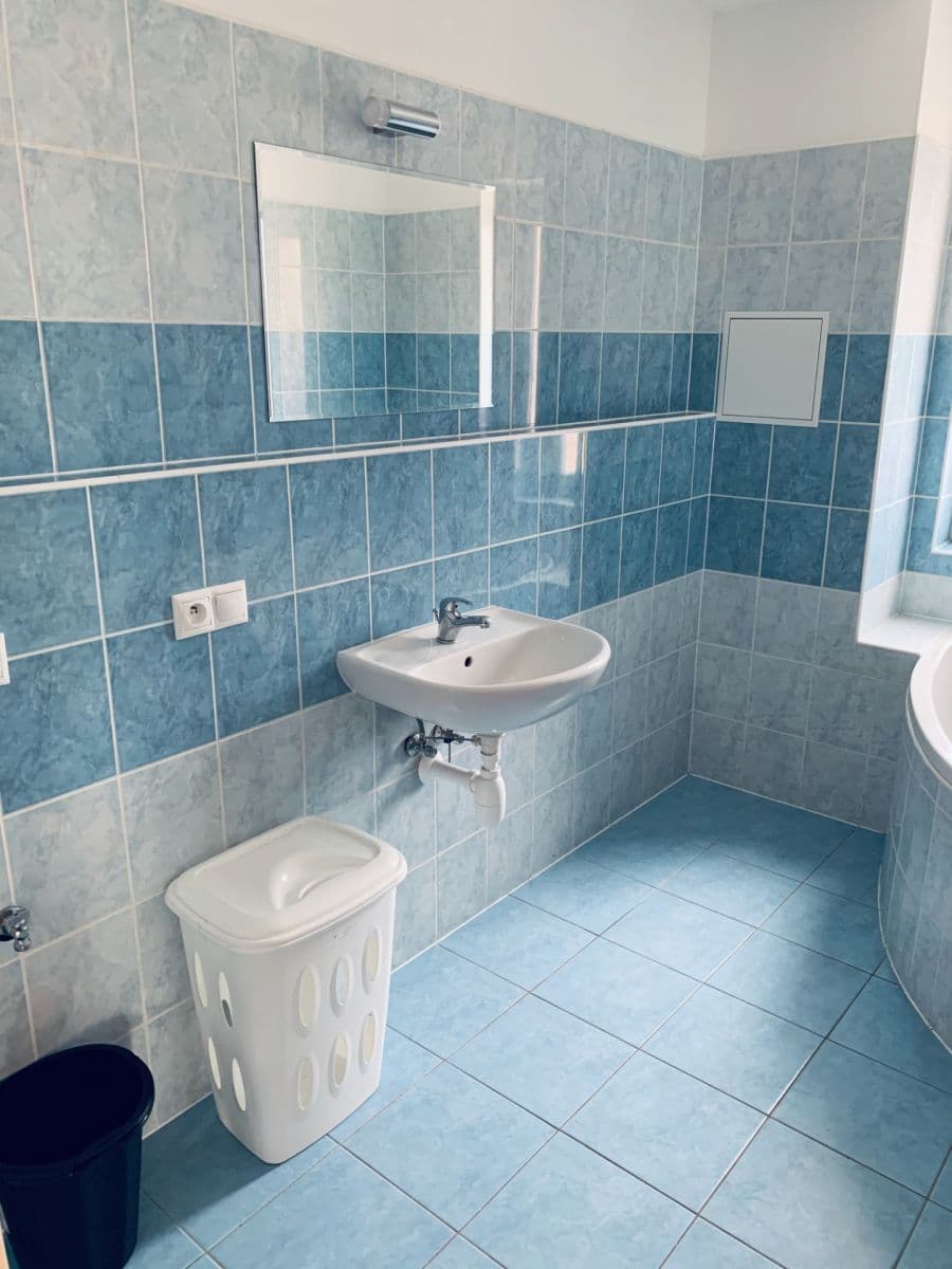 Prenájom bytu 2-izbový 52 m², Armádní, Milovice, Středočeský kraj Prenájom bytu 2-izbový 52 m², Armádní, Milovice, Středočeský kraj