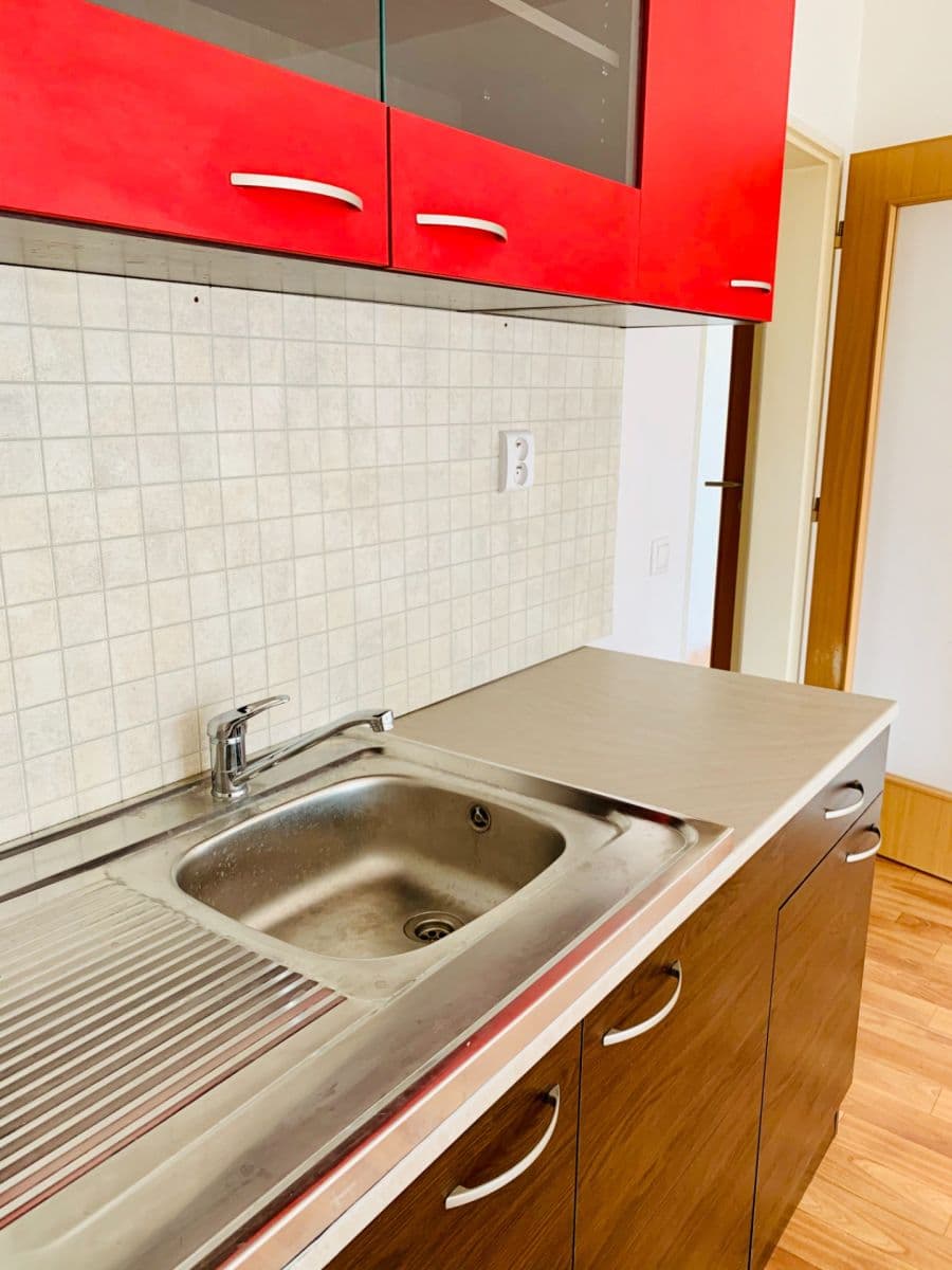 Prenájom bytu 2-izbový 52 m², Armádní, Milovice, Středočeský kraj Prenájom bytu 2-izbový 52 m², Armádní, Milovice, Středočeský kraj