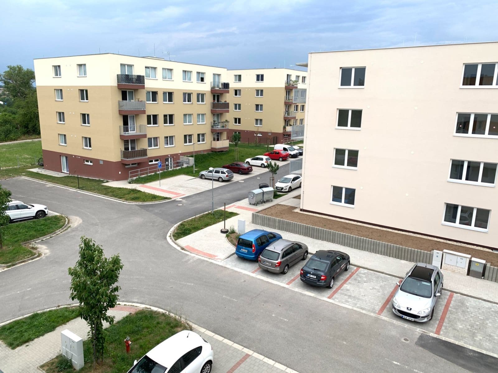 Prenájom bytu 2-izbový 52 m², Armádní, Milovice, Středočeský kraj Prenájom bytu 2-izbový 52 m², Armádní, Milovice, Středočeský kraj
