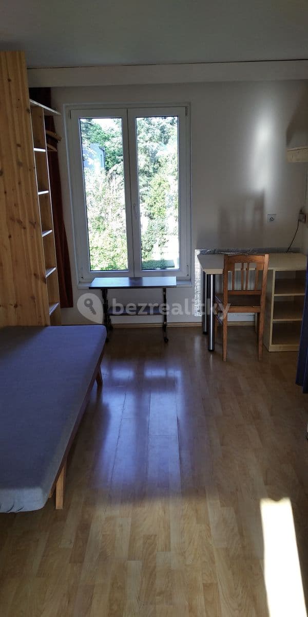 Prenájom bytu Garsoniéra 23 m², Nad Parkem, Praha, Praha Prenájom bytu Garsoniéra 23 m², Nad Parkem, Praha, Praha