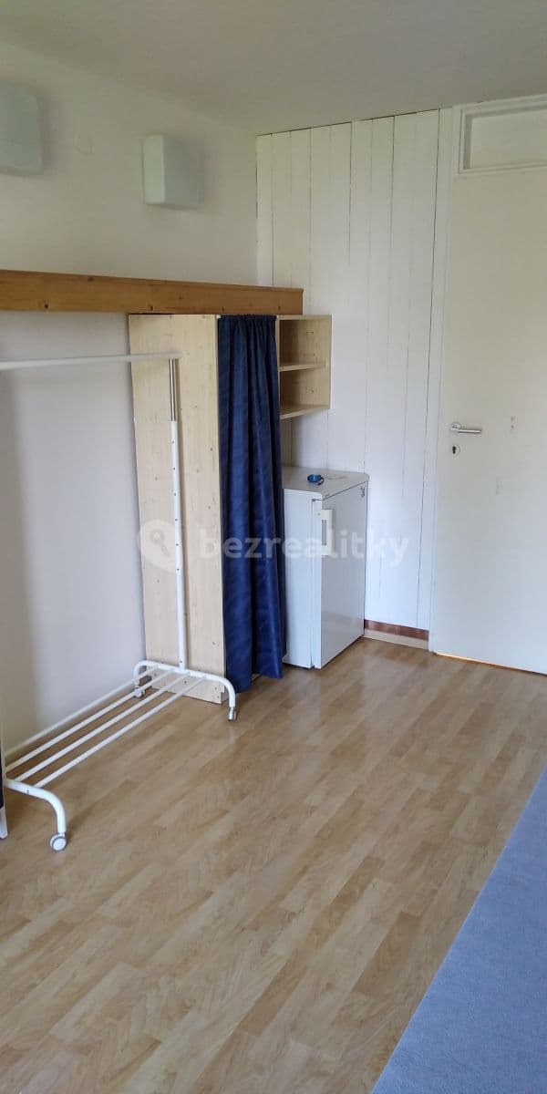 Prenájom bytu Garsoniéra 23 m², Nad Parkem, Praha, Praha Prenájom bytu Garsoniéra 23 m², Nad Parkem, Praha, Praha