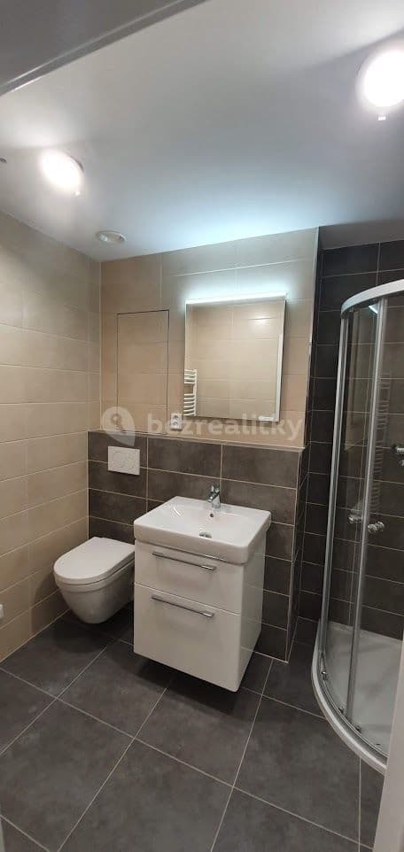 Prenájom bytu 2-izbový 46 m², Kiesewettrova, Trutnov, Královéhradecký kraj Prenájom bytu 2-izbový 46 m², Kiesewettrova, Trutnov, Královéhradecký kraj