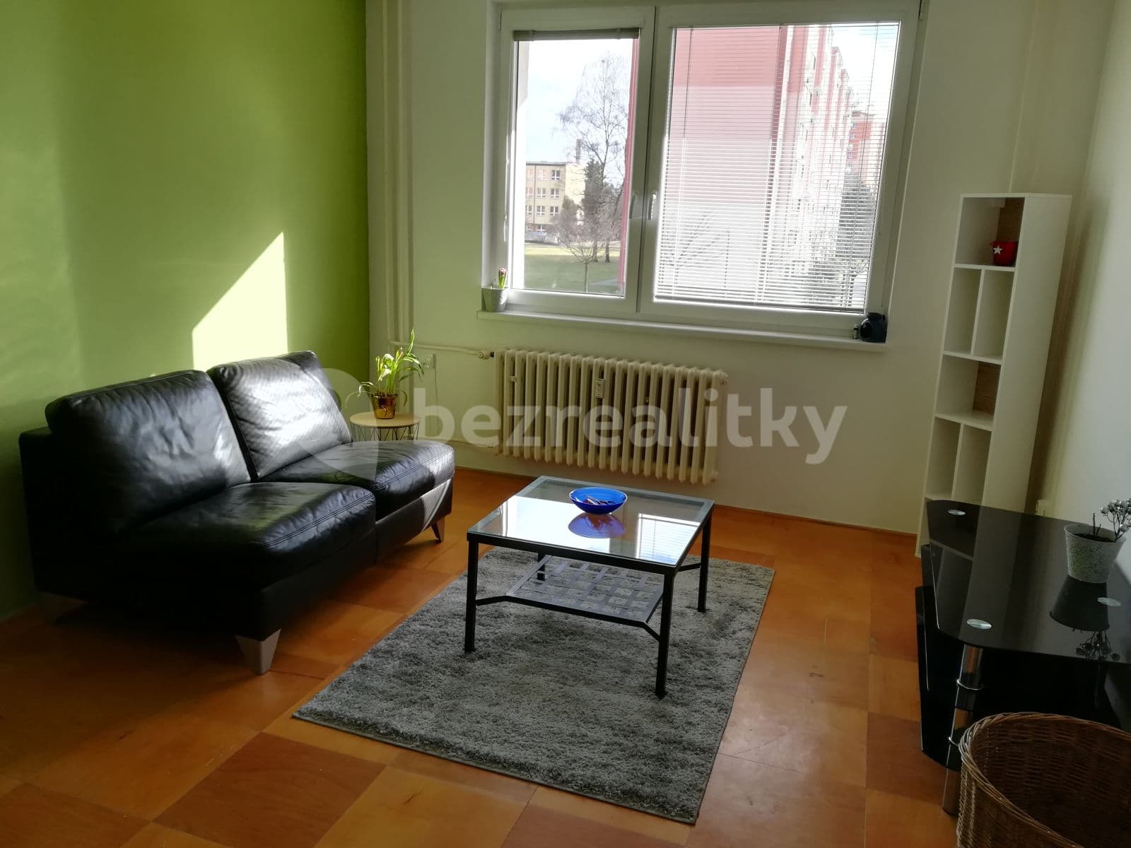 Prenájom bytu 1-izbový 38 m², Šumavská, Šumperk, Olomoucký kraj