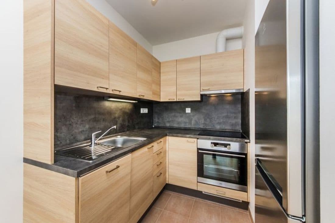 Prenájom bytu 2-izbový 49 m², U plynárny, Praha, Praha Prenájom bytu 2-izbový 49 m², U plynárny, Praha, Praha