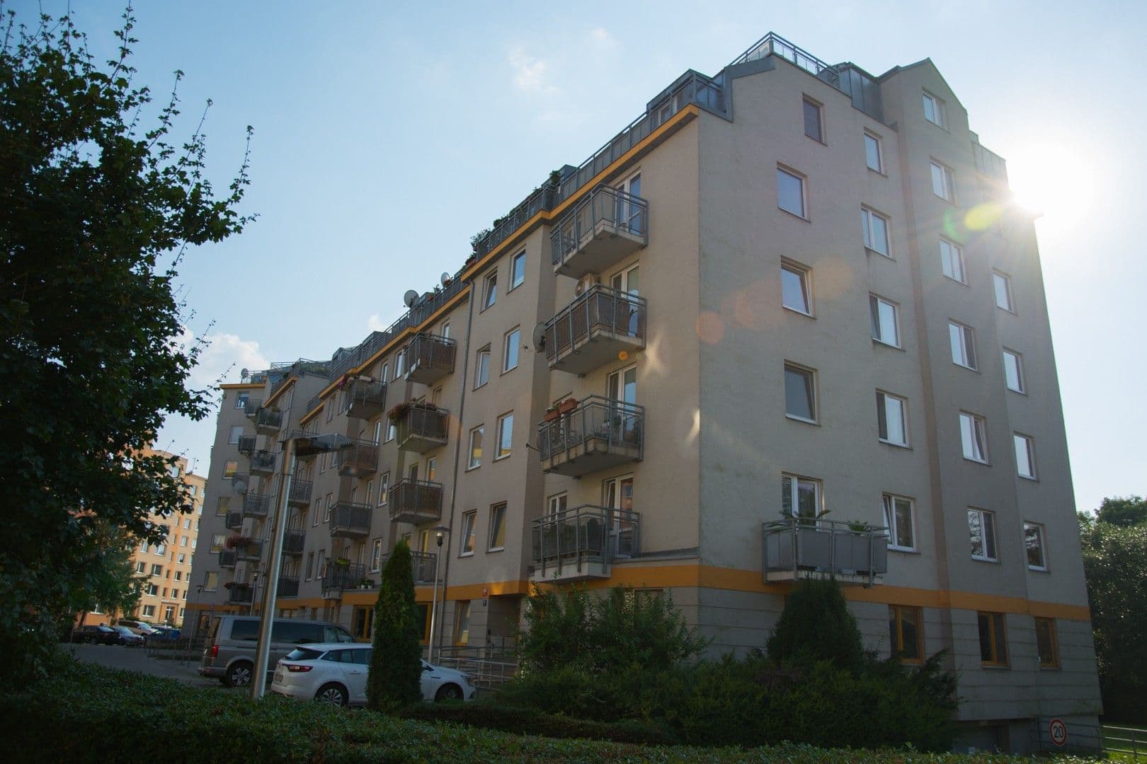 Prenájom bytu 2-izbový 55 m², Kovanecká, Praha, Praha Prenájom bytu 2-izbový 55 m², Kovanecká, Praha, Praha