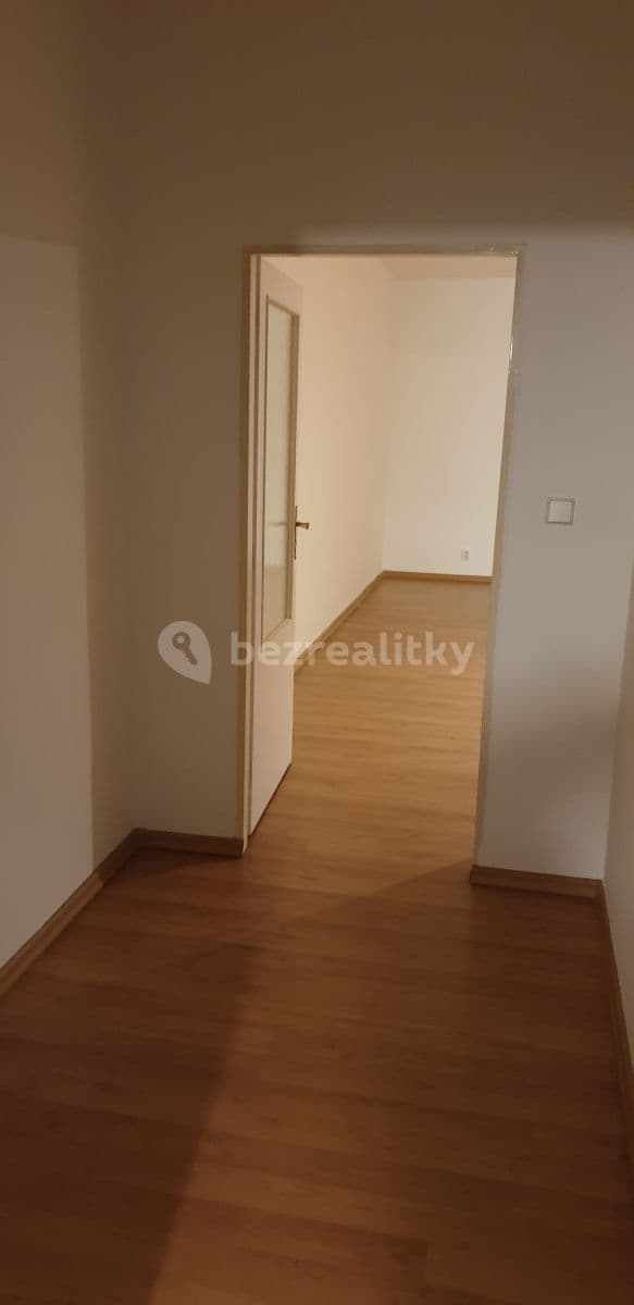 Prenájom bytu 1-izbový 56 m², Trnkovo Náměstí, Praha, Praha Prenájom bytu 1-izbový 56 m², Trnkovo Náměstí, Praha, Praha