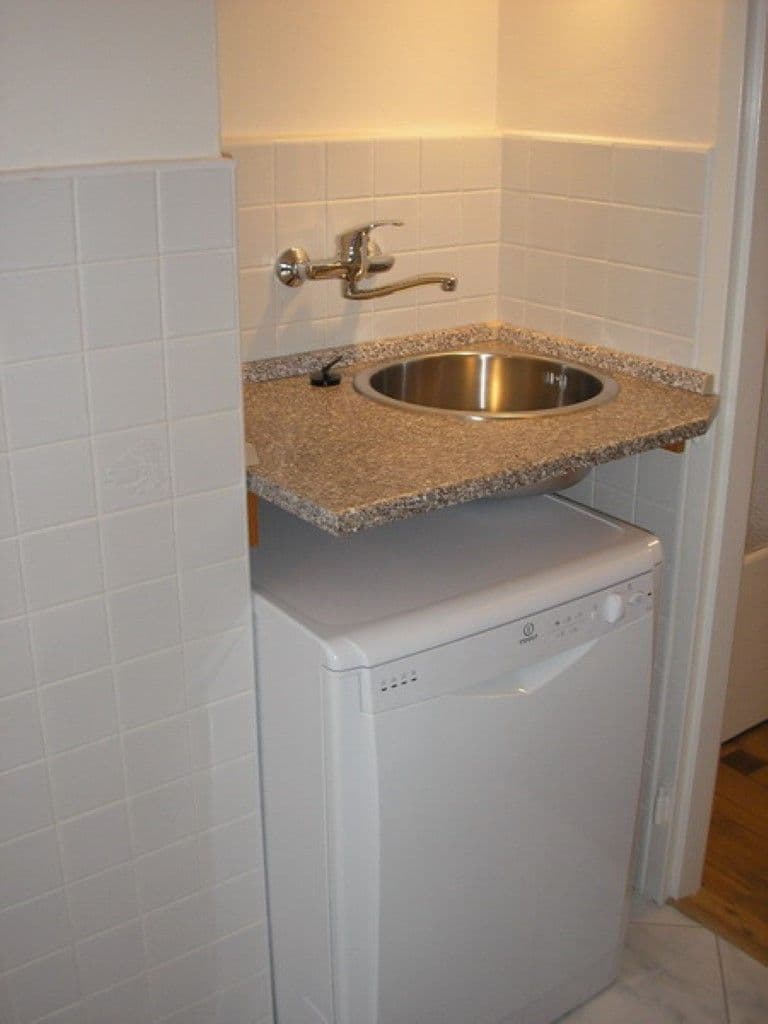 Prenájom bytu 3-izbový 100 m², Francouzská, Praha, Praha Prenájom bytu 3-izbový 100 m², Francouzská, Praha, Praha