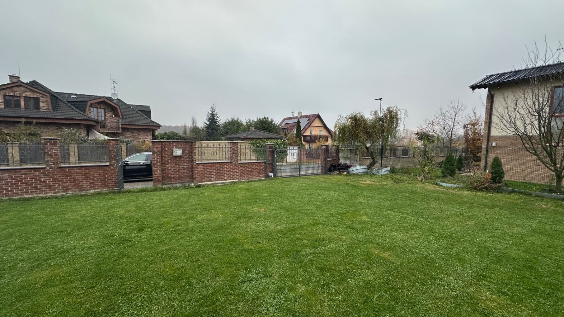 Predaj pozemku 853 m², Jiřího Koláře, Kladno, Středočeský kraj Predaj pozemku 853 m², Jiřího Koláře, Kladno, Středočeský kraj