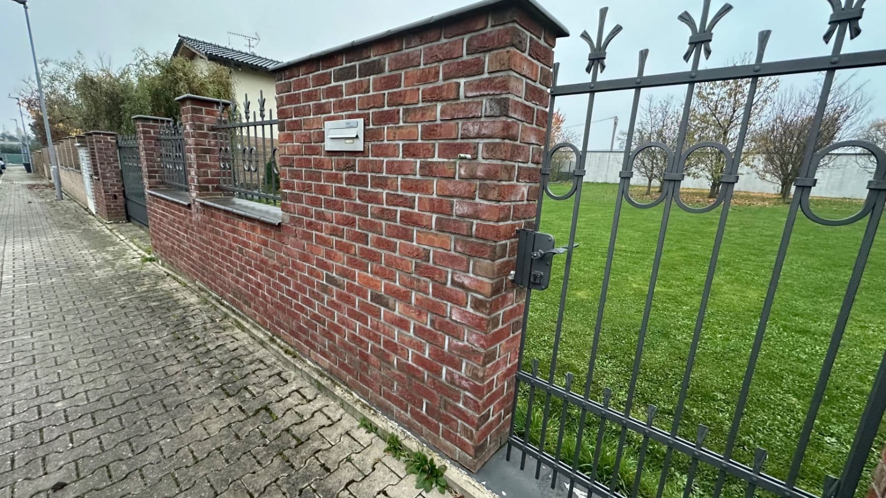Predaj pozemku 853 m², Jiřího Koláře, Kladno, Středočeský kraj Predaj pozemku 853 m², Jiřího Koláře, Kladno, Středočeský kraj