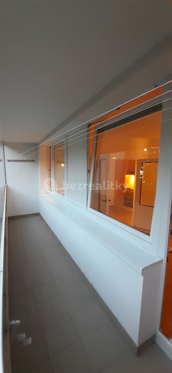 Prenájom bytu 1-izbový 42 m², Hennerova, Praha, Praha Prenájom bytu 1-izbový 42 m², Hennerova, Praha, Praha