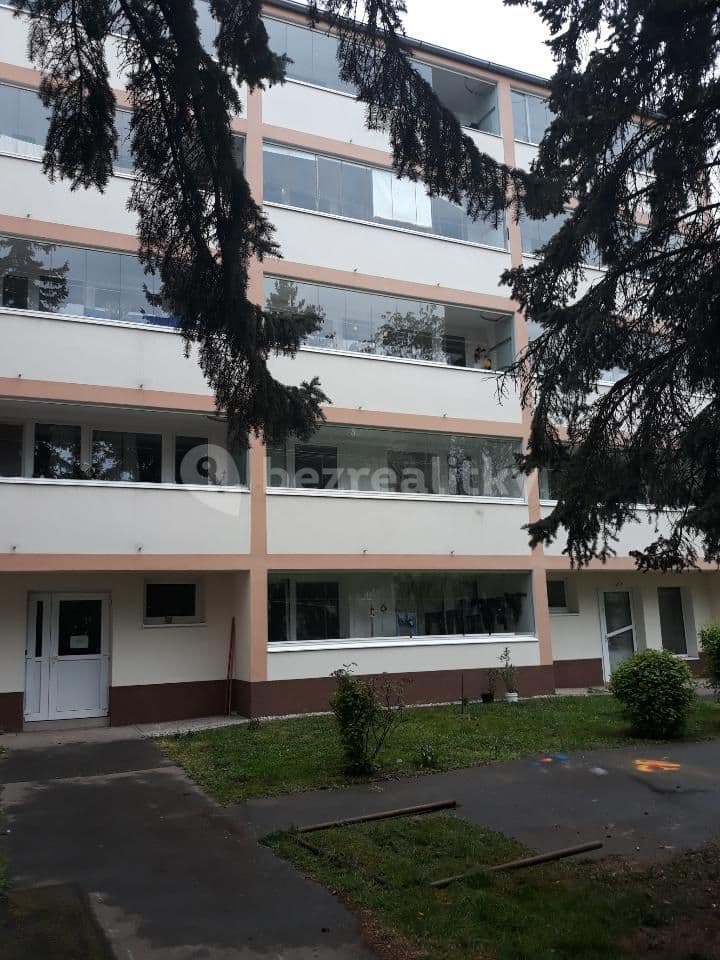 Prenájom bytu 1-izbový 42 m², Hennerova, Praha, Praha Prenájom bytu 1-izbový 42 m², Hennerova, Praha, Praha