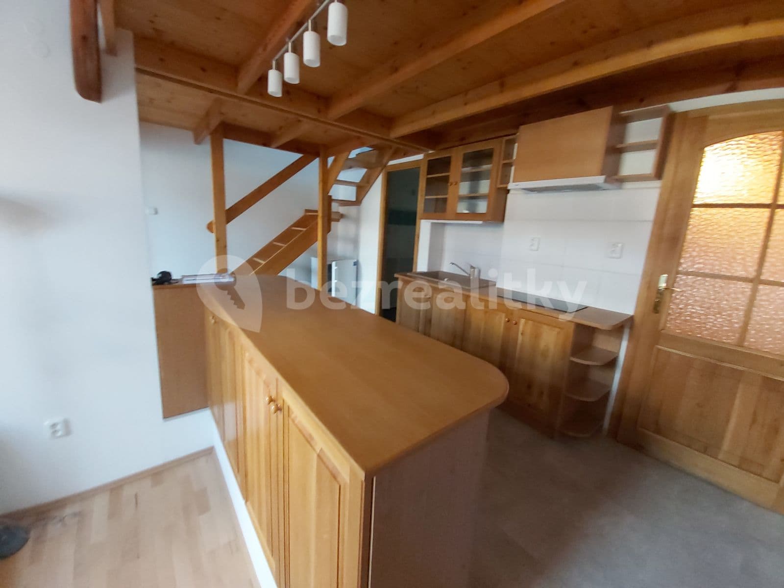 Prenájom bytu 2-izbový 45 m², Americká, Praha, Praha Prenájom bytu 2-izbový 45 m², Americká, Praha, Praha