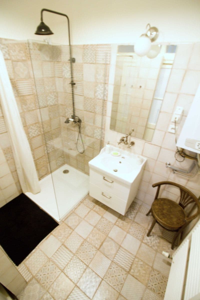 Prenájom bytu 3-izbový 88 m², Křižíkova, Praha, Praha Prenájom bytu 3-izbový 88 m², Křižíkova, Praha, Praha