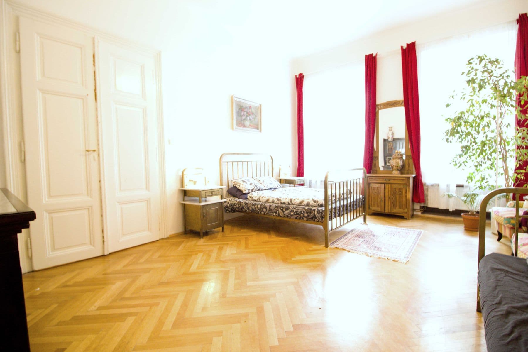 Prenájom bytu 3-izbový 88 m², Křižíkova, Praha, Praha Prenájom bytu 3-izbový 88 m², Křižíkova, Praha, Praha