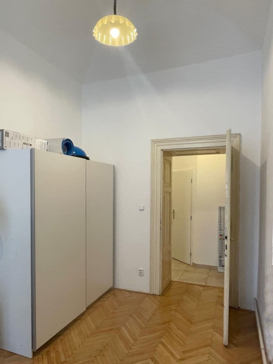 Prenájom bytu 1-izbový 32 m², Karoliny Světlé, Praha, Praha Prenájom bytu 1-izbový 32 m², Karoliny Světlé, Praha, Praha