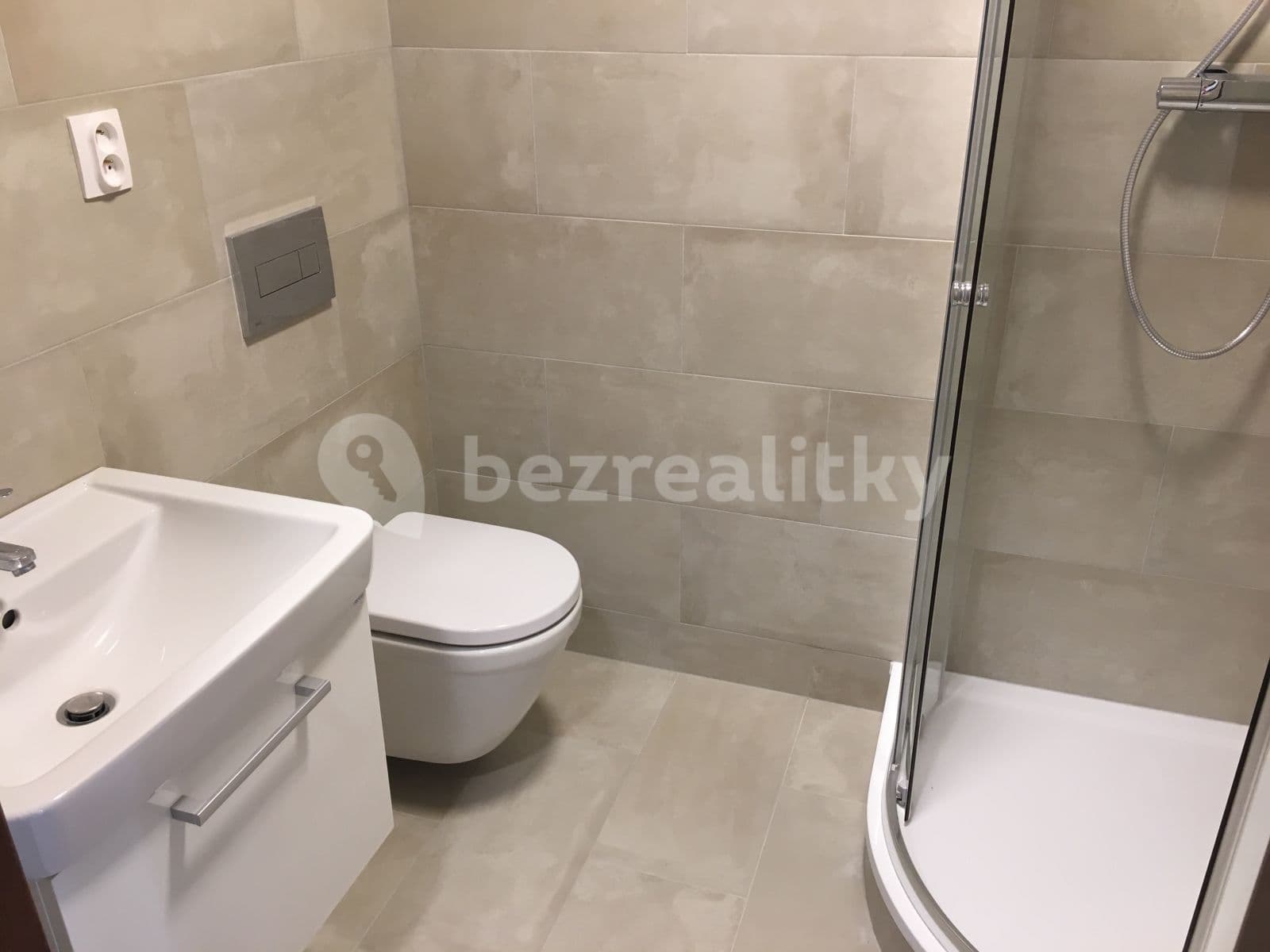 Prenájom bytu 2-izbový 60 m², Hadovitá, Praha, Praha Prenájom bytu 2-izbový 60 m², Hadovitá, Praha, Praha