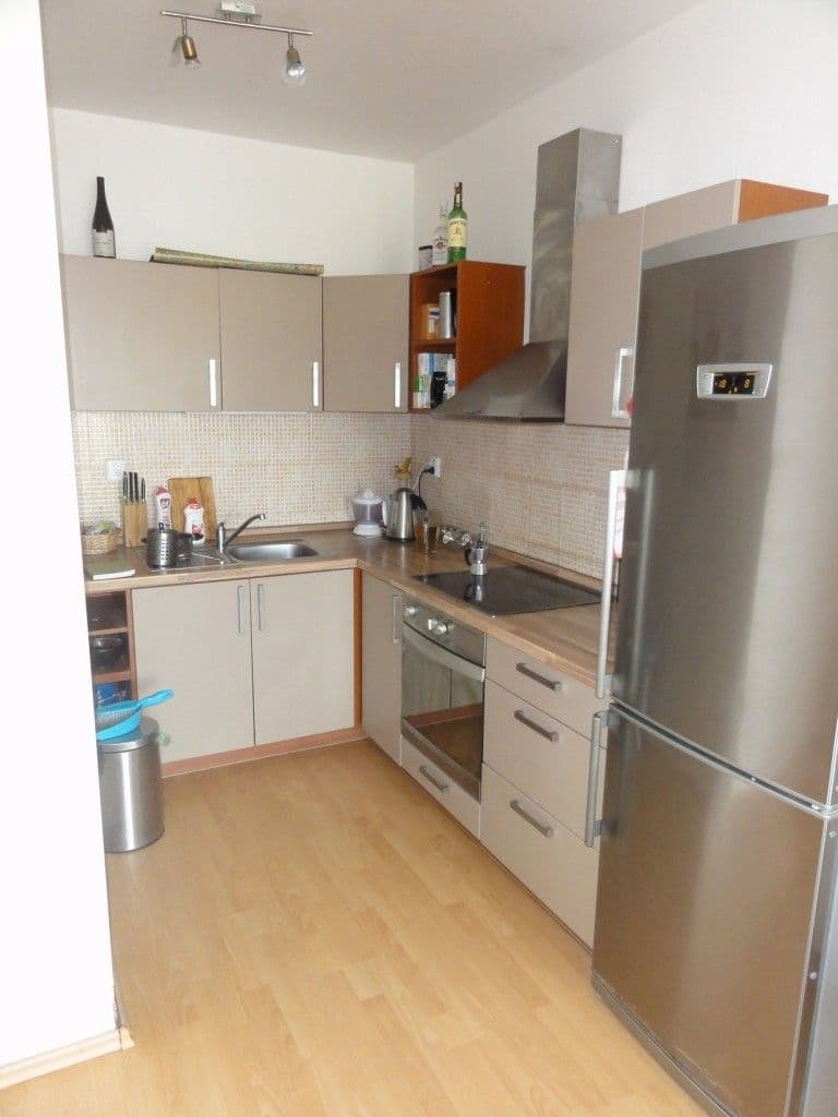 Prenájom bytu 2-izbový 56 m², Rižská, Praha, Praha Prenájom bytu 2-izbový 56 m², Rižská, Praha, Praha