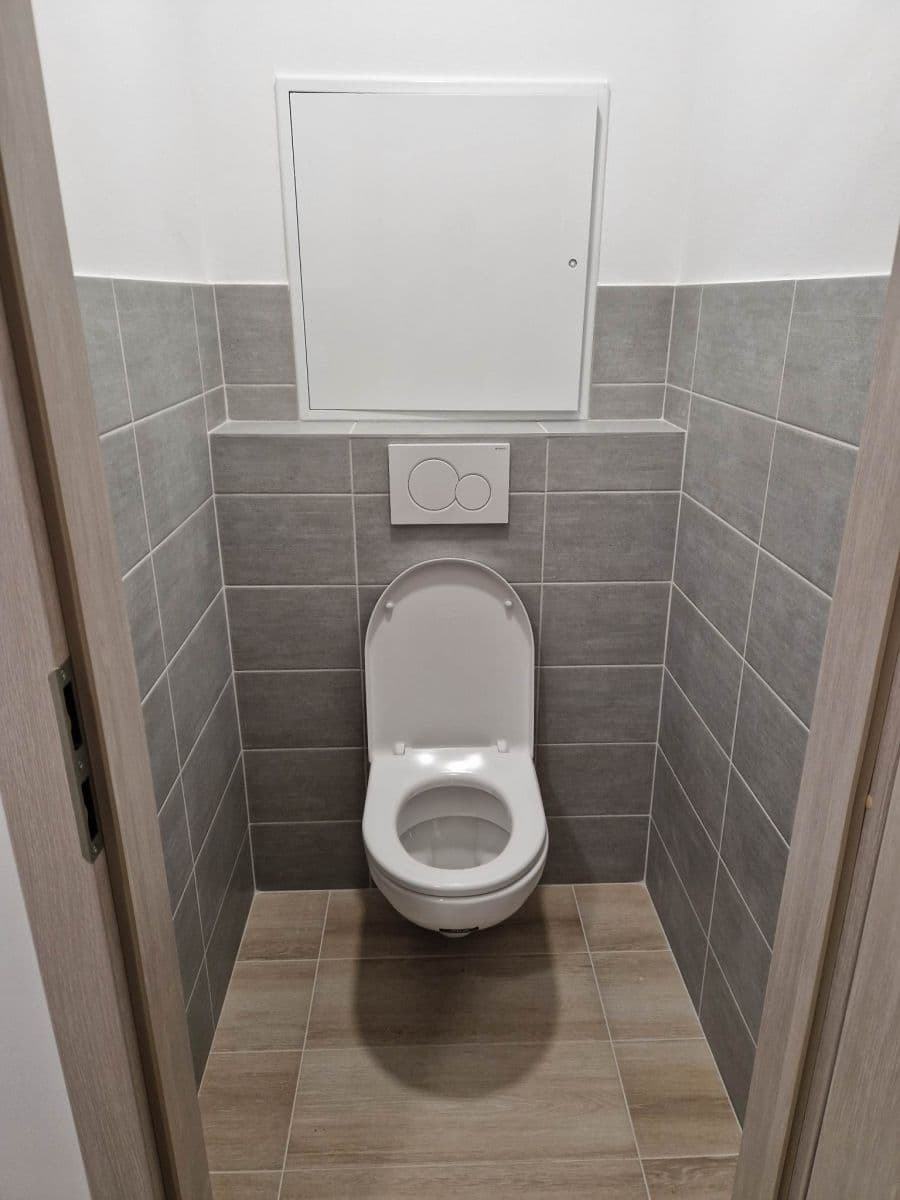 Prenájom bytu 2-izbový 43 m², Roháčova, Praha, Praha Prenájom bytu 2-izbový 43 m², Roháčova, Praha, Praha